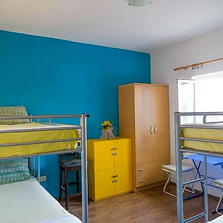 Hostel Kapa *